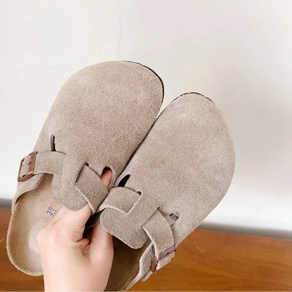 Birkenstock • Boston Clogs taupe suede leather soft footbed slip on buckle - Picture 4 of 11